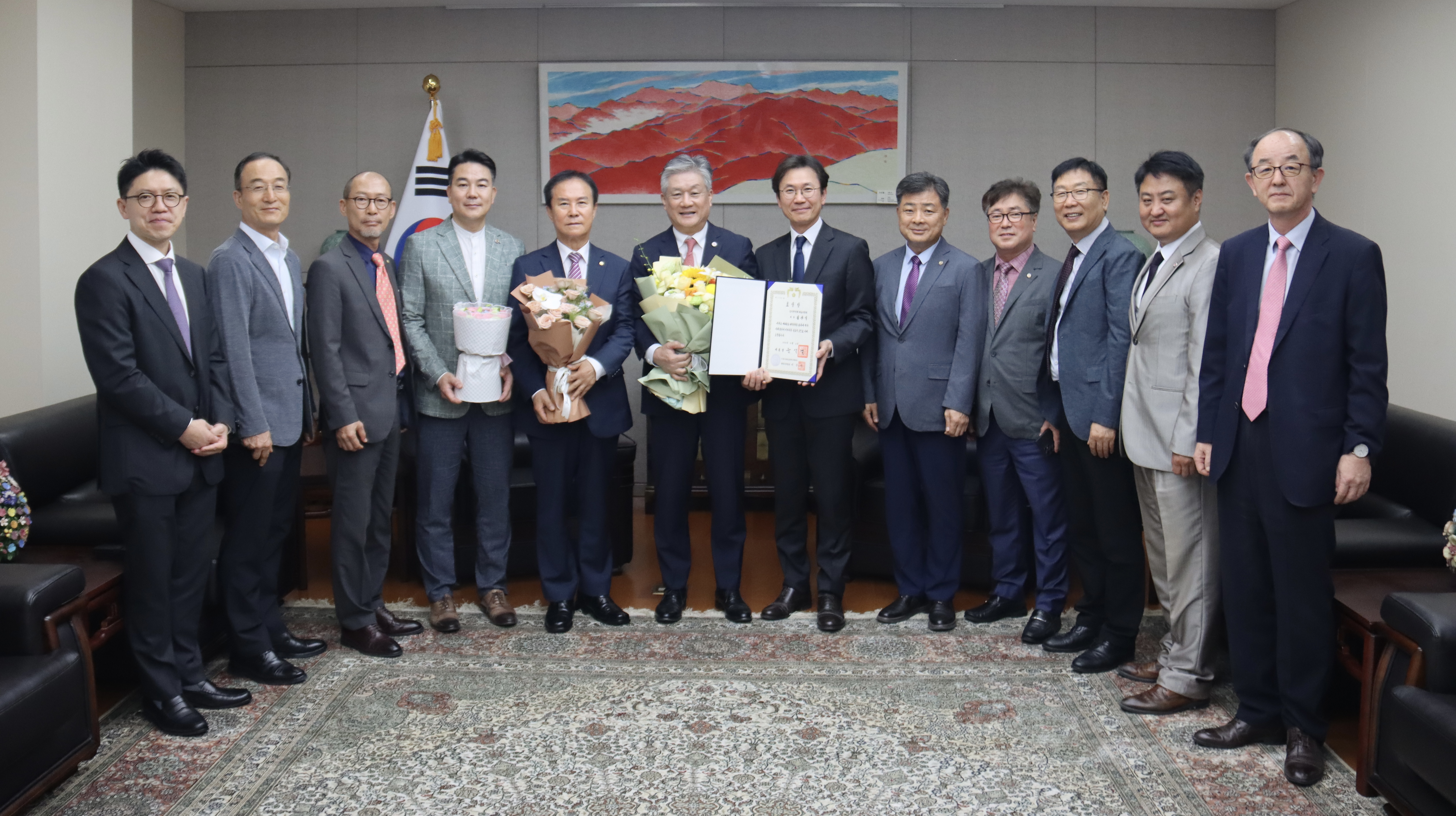 총영사, 세계 한인의 날 유공 정부포상 전수식 개최